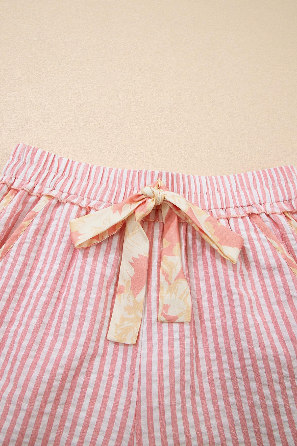 Light Pink Floral Trim Ribbon Knot Striped Casual Shorts