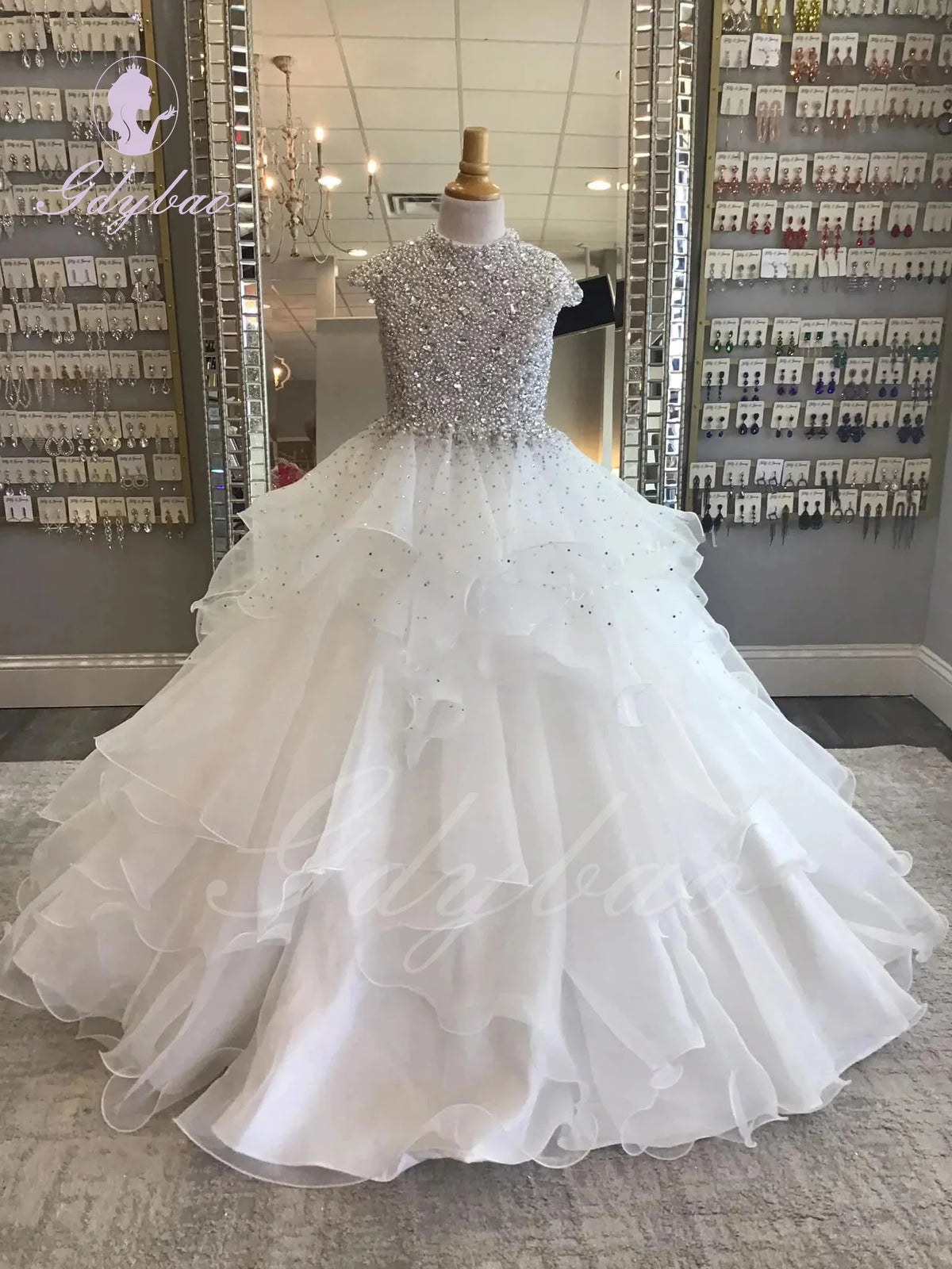 Sleeveless Lace Tulle Floor Length Gown